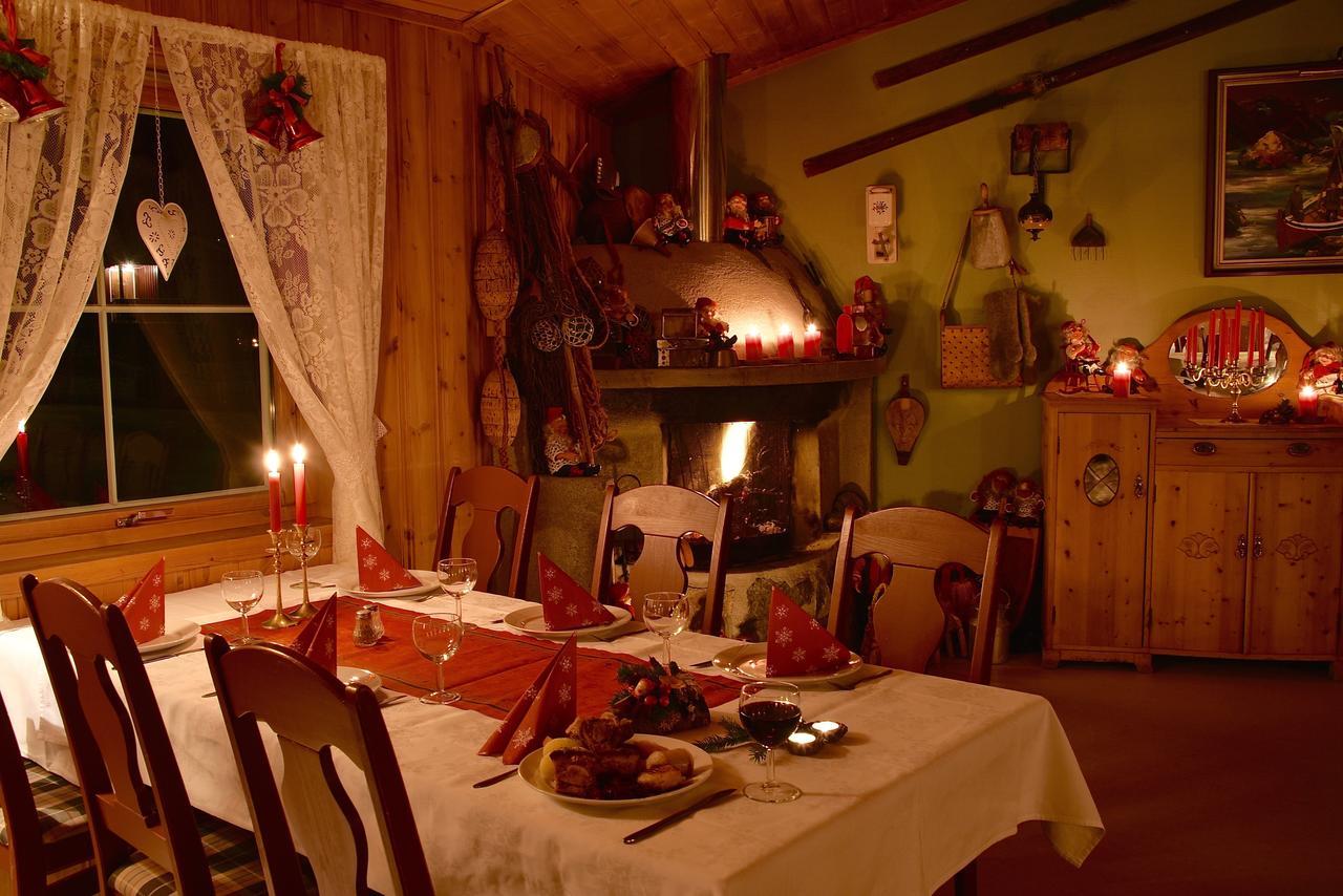 Alsvåg Toftenes Sjohuscamping מראה חיצוני תמונה